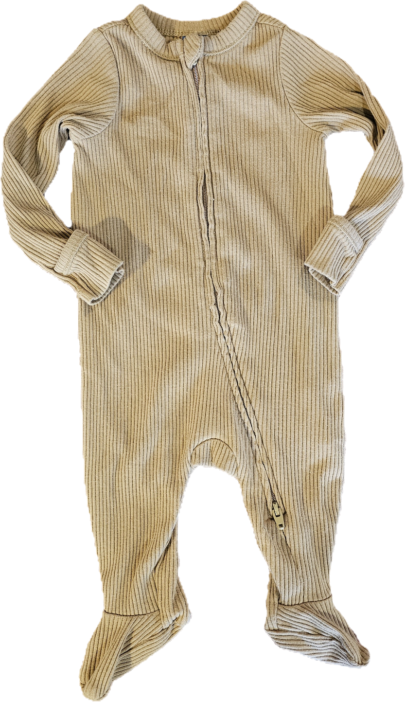 Brown Old Navy Sleeper 0-3m