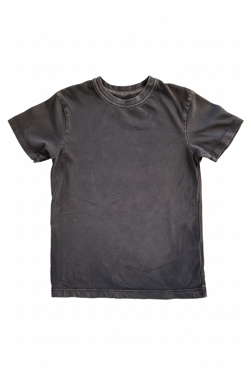 Short Sleeved T-Shirt 6-7 yr $3