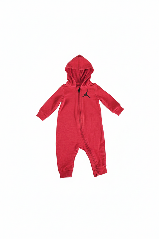 One Piece Suit 6 m $13