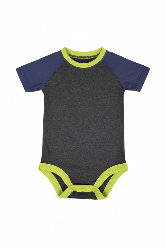 Onesie 6-12 m $5