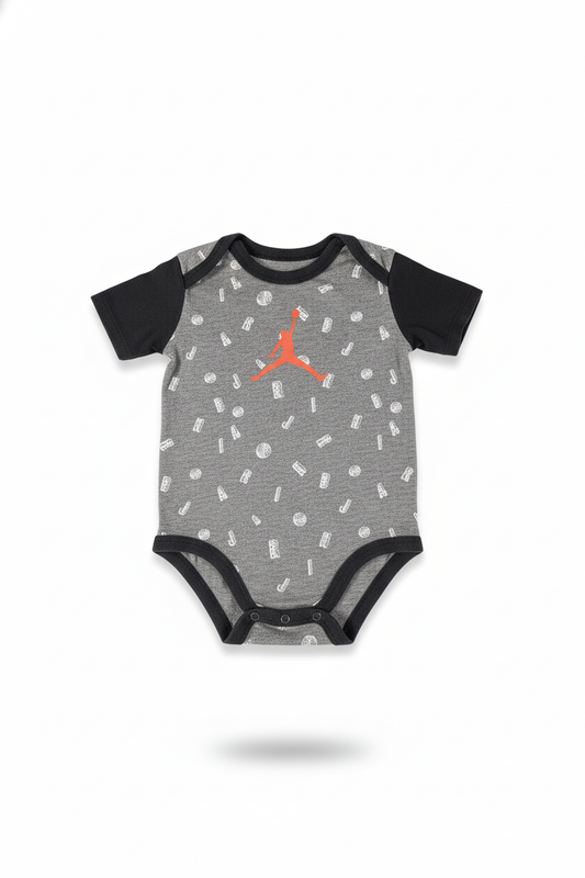 Onesie 6-9 m $5