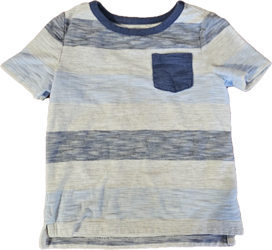 Old Navy T Shirt 3T $5